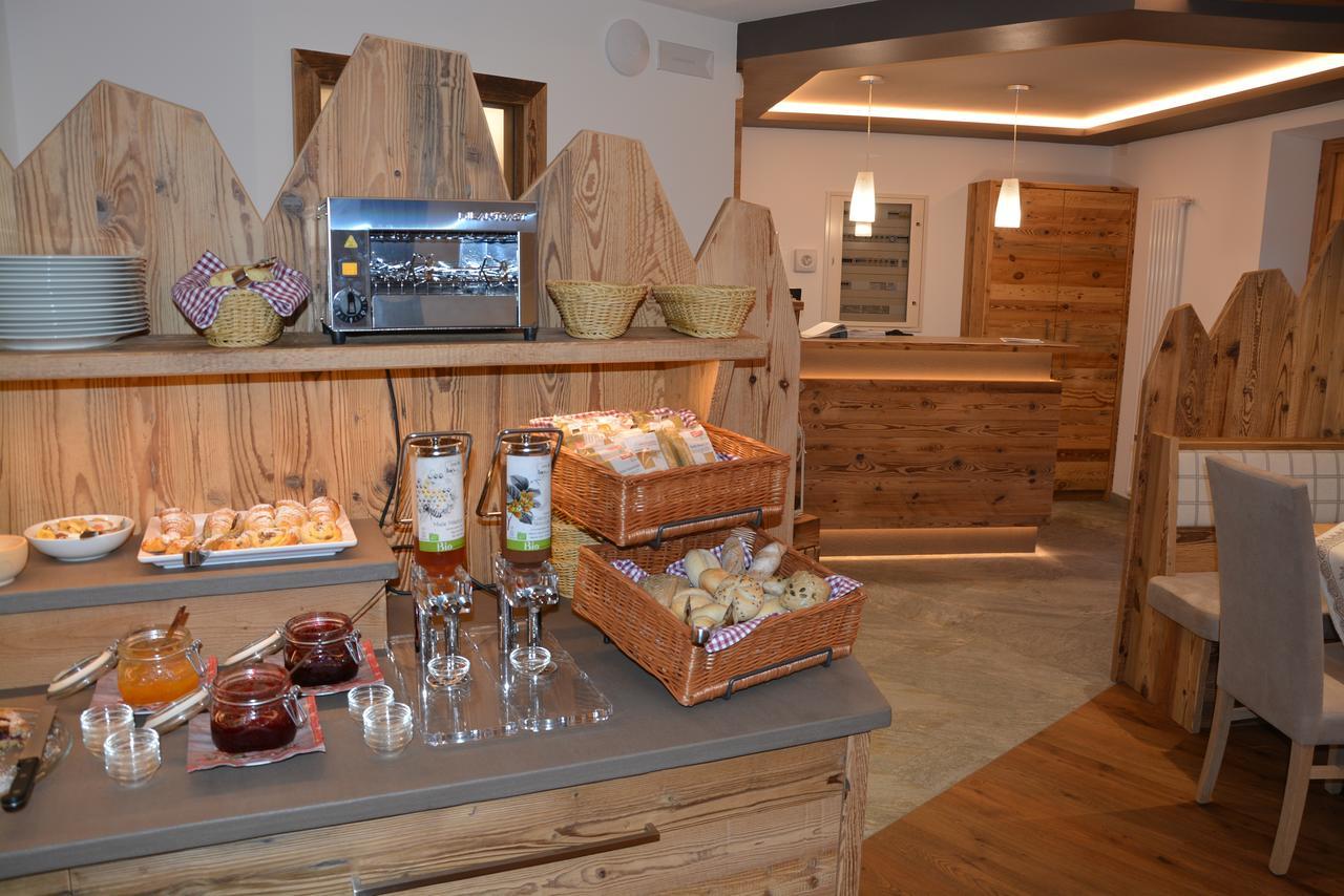 Dolomites - Suites, And Frühstückspension Teser im Fleimtal
